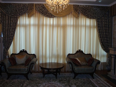 Yashash xonasi uchun pardalar Ulgurji va chakana