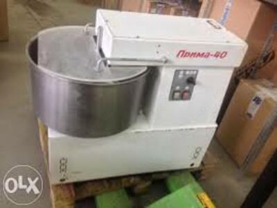 ТЕСТОМЕСИЛЬНАЯ МАШИНА СО СТАЦИОНАРНОЙ ДЕЖОЙ "ПРИМА-40"