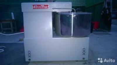 ТЕСТОМЕСИЛЬНАЯ МАШИНА СО СТАЦИОНАРНОЙ ДЕЖОЙ "ПРИМА-40"