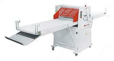 ТЕСТОРАСКАТОЧНАЯ МАШИНА С АВТОРЕВЕРСОМ "РОЛЛ-АВТО"