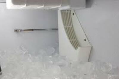 Muz mashinasi ICEMATIC E21 W Италия