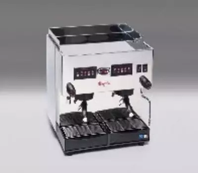 Кофемашина ES32, электронная Италия