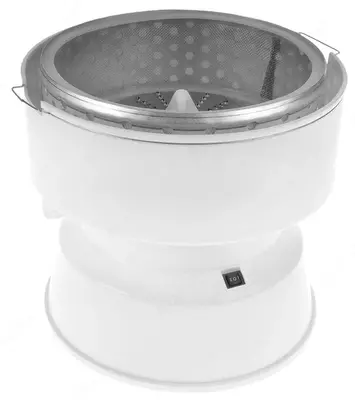 Центробежная соковыжималка Пензмаш СВПР-201 Салют, белый