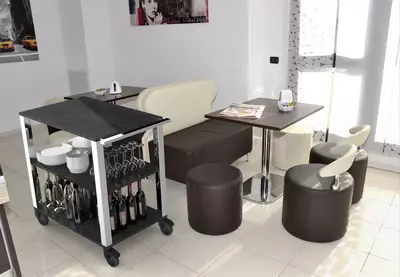 Передвижной трехуровневый сервисный столик, код 97150851