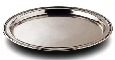 Dumaloq qirrali laganda