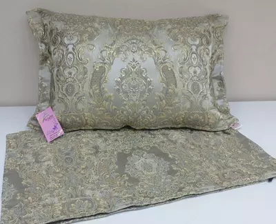 Dekorativ yostiq sumkasi