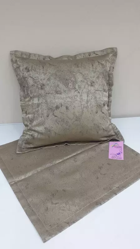 Dekorativ yostiq sumkasi