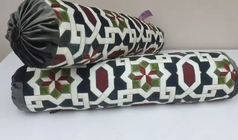 Dekorativ yostiq sumkasi