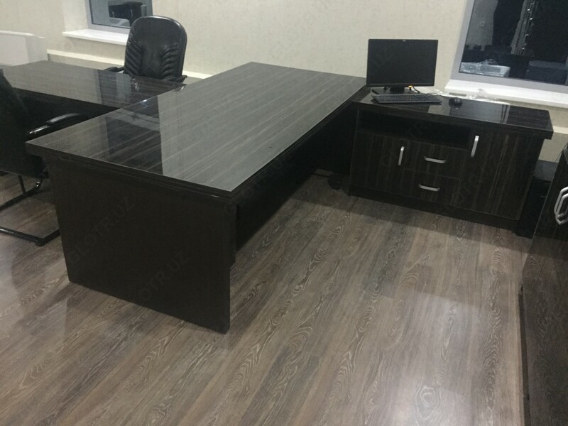  Набор офисной мебели - 