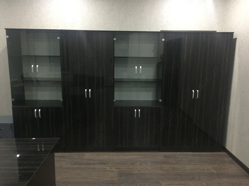   Набор офисной мебели