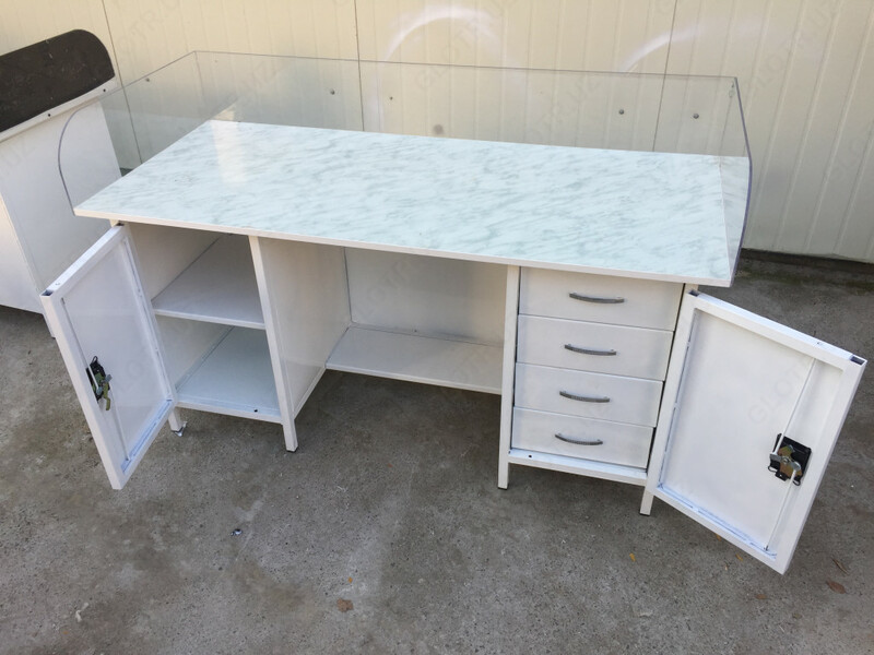 стол для переучёте денег