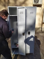   шкаф металлический для одежды 3-х секционный