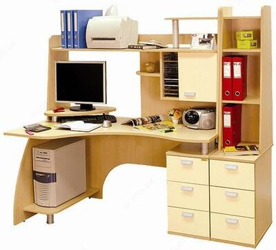 Компьютерный стол