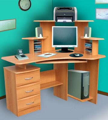 Стол компьютерный