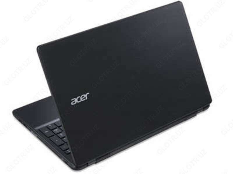 Ноутбук Acer i7-7500 8GB 1TB 2GB 15.6