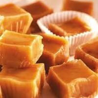 Karamel kremi ta&#39;mga va xushbo&#39;y qo&#39;shimchaga ega