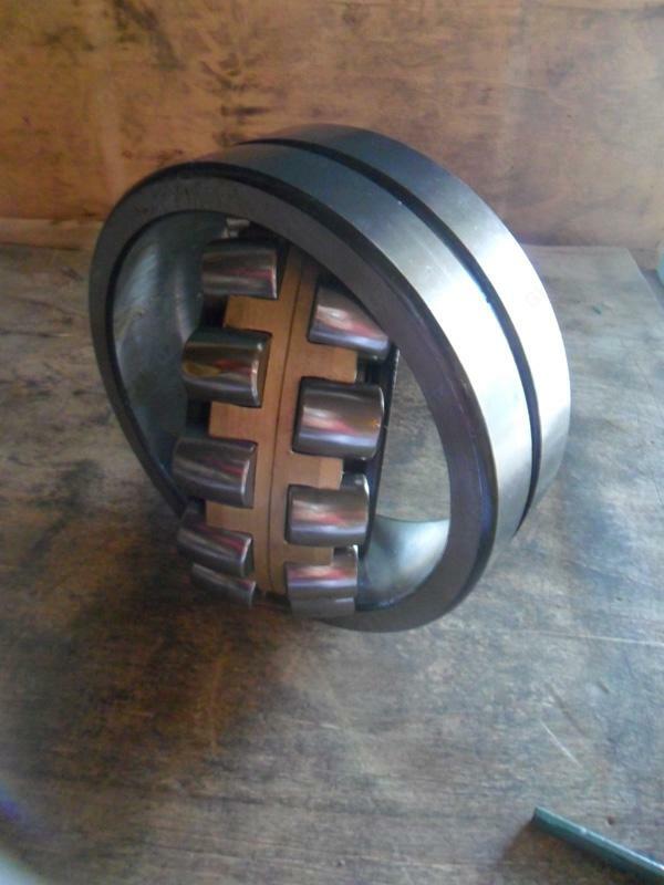 Конусно-роликовые подшипники серии 22318 MW33