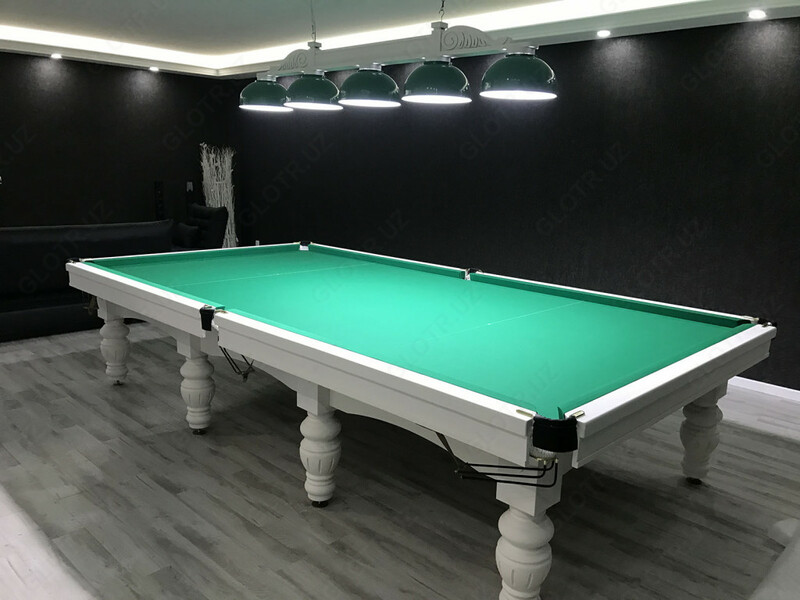   Фирменный бильярдный стол