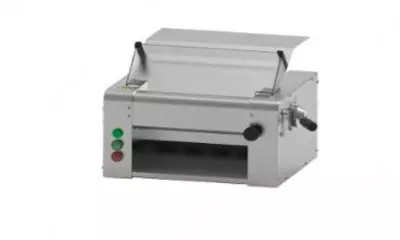 Машина тестораскаточная ТРМ-520