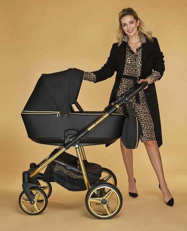 Коляска Adamex Reggio Special Edition 3 в 1