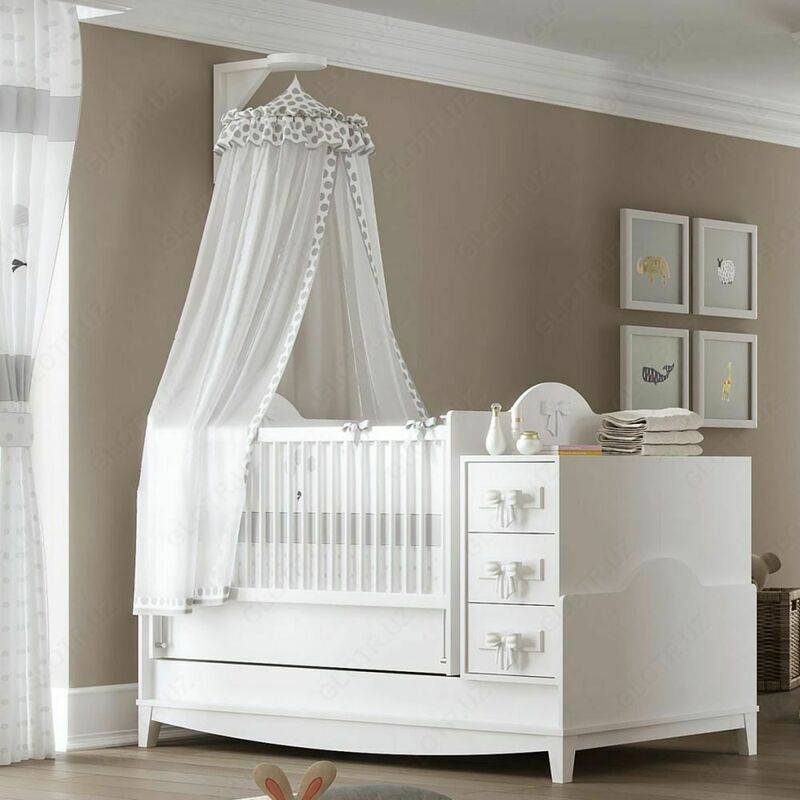 Almiladan yangi tug'ilgan chaqaloqlar uchun "Spotty" konvertatsiya qilinadigan to'shak, (Turkiya).