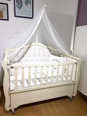 Качающаяся роскошная кроватка Paris (Турция)