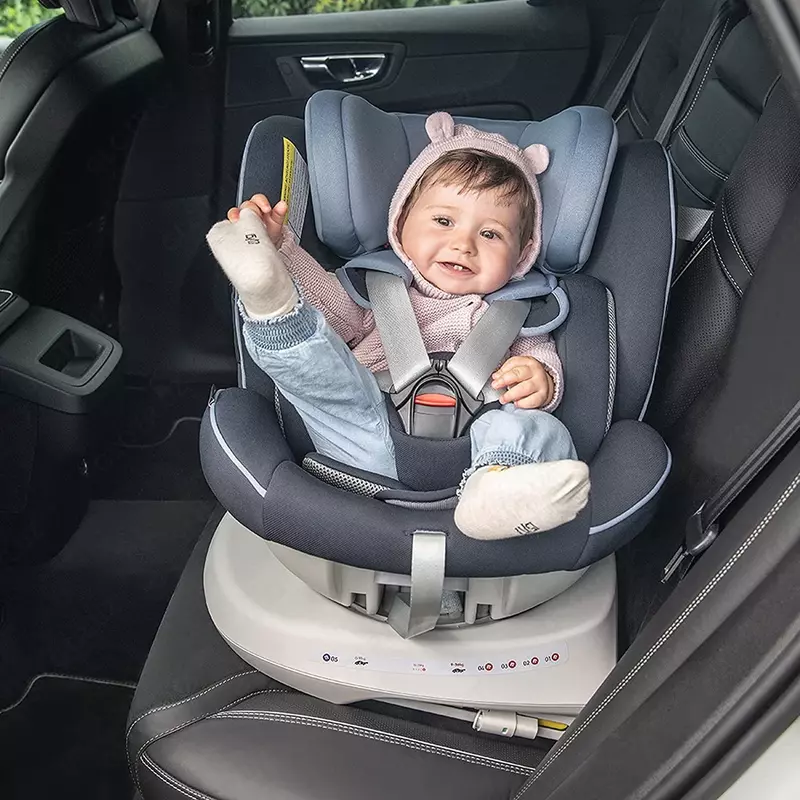 Lionelo LO-Bastiaan One avtomobil o'rindig'i, (Polsha),  360 °aylanish (0-36 kg)