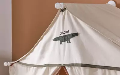Almila tomonidan "Monte" toddler kollektsiyasining divan karavoti, (Turkiya)