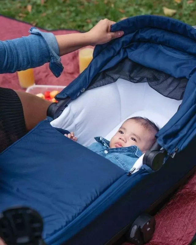 Leclerc Baby Influencer aravachasi, 1 da 2 (Gollandiya)