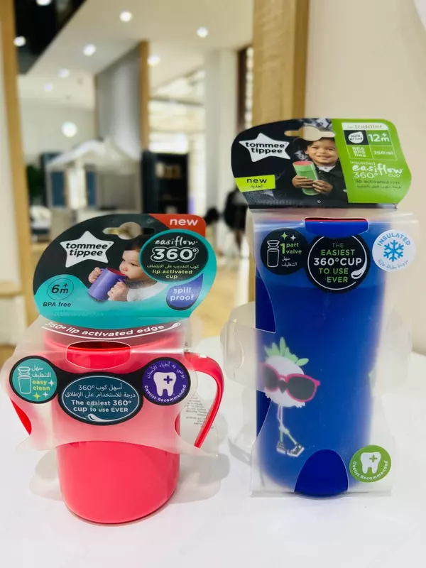 Кружка-поильник непроливайка от TOMMEE TIPPEE 12 мес + 250 мл