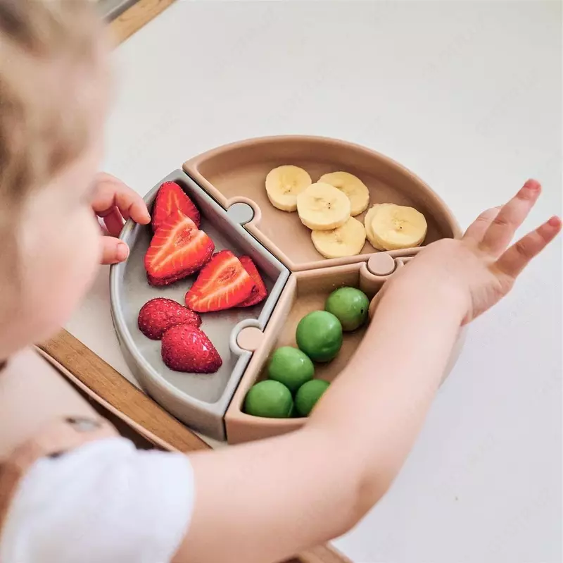 🍽 Нескользящая тарелка с отделениями Minikoioi Puzzle