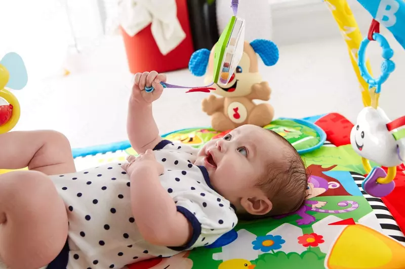 Fisher price Puppy and friends o'quv gilamchasi