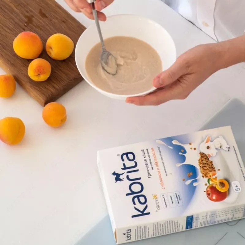  Olma va orik bilan echki sutiga asoslangan Kabrita karabuğday pyuresi  5 oy - 