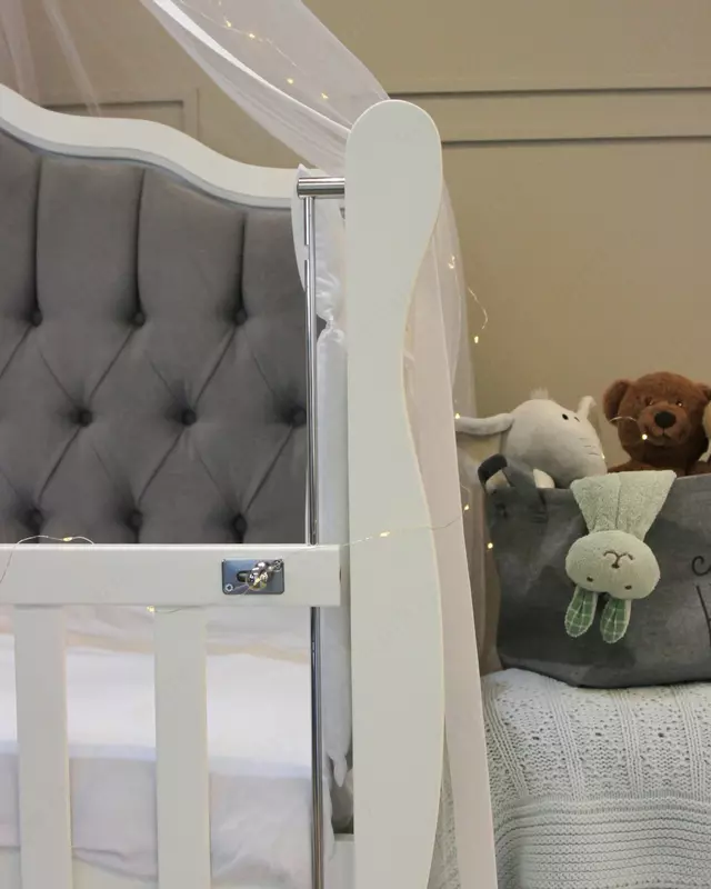 Качающаяся роскошная кроватка Paris (Турция)