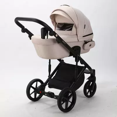 ADAMEX tomonidan lumi Air aravachasi, 1 da 3, Polsha