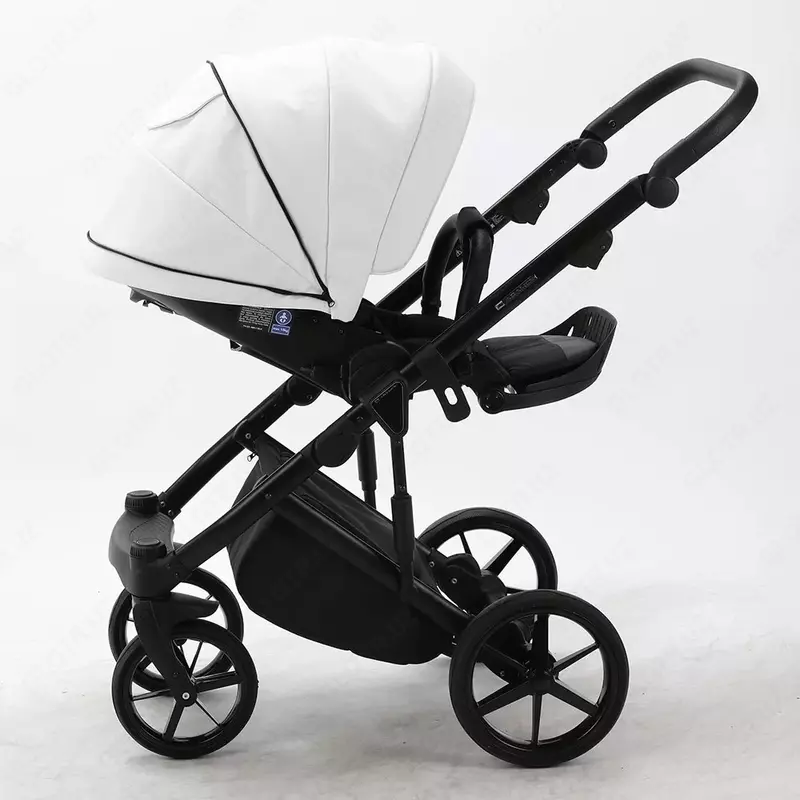 ADAMEX tomonidan lumi Air aravachasi, 1 da 3, Polsha