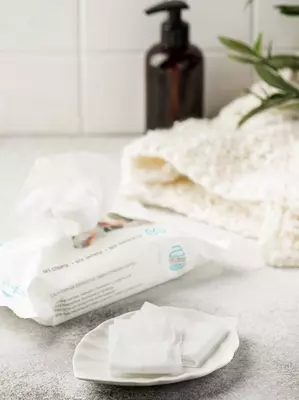 Влажные салфетки LOVULAR HOT WIND, 64 ШТ.