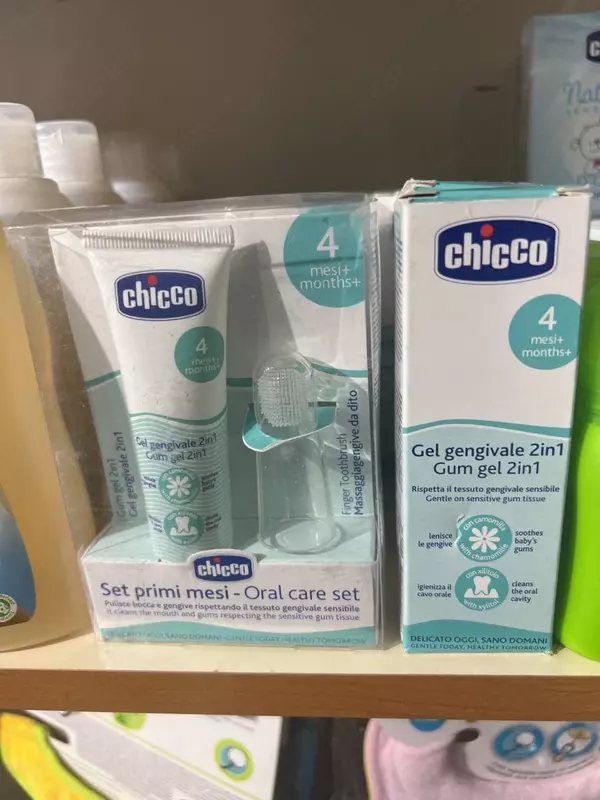  CHICCO Набор My First Toothbrush Set - зубная щетка-массажер и гель  30 мл - 