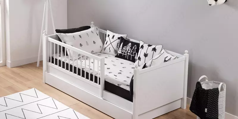 Кроватка-диванчик со съемным бортиком Nordic toddler ALMILA 🇹🇷 Турция