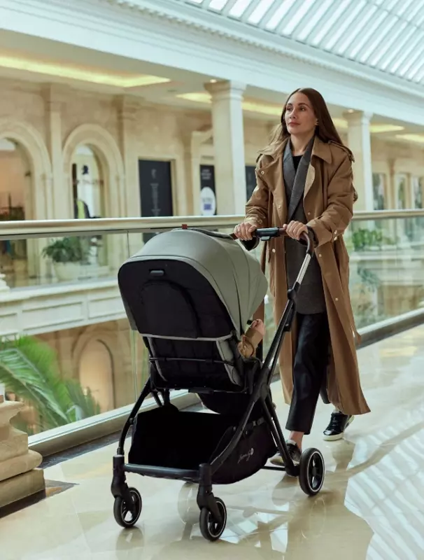 Коляска прогулочная LUNA от Happy baby (Великобритания) 7 мес +