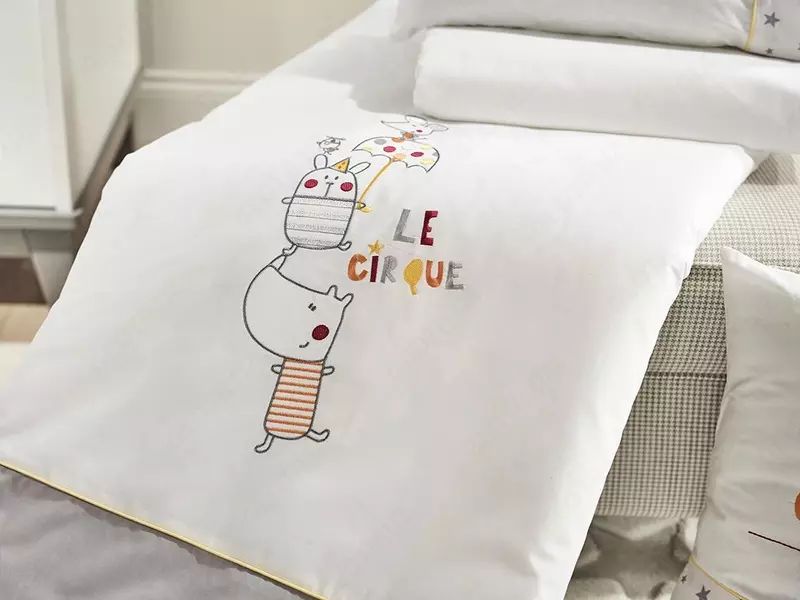 Almila Mia baby choyshablar to'plami va yon tomonlari (Turkiya)