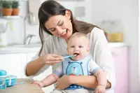 Chicco Easy Meal bib