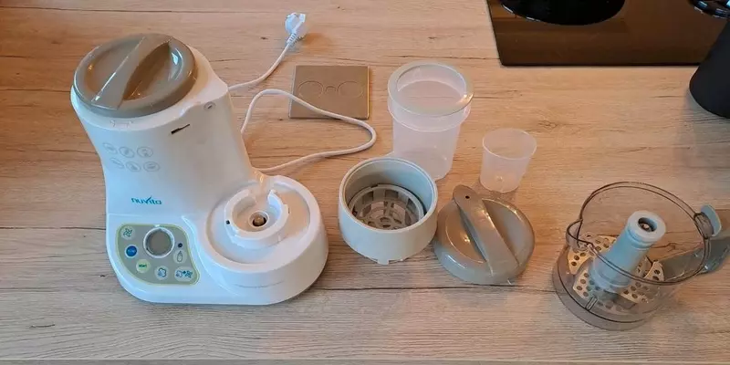 Пароварка-блендер 6 в 1 Nuvita baby Combo 2 (Италия)