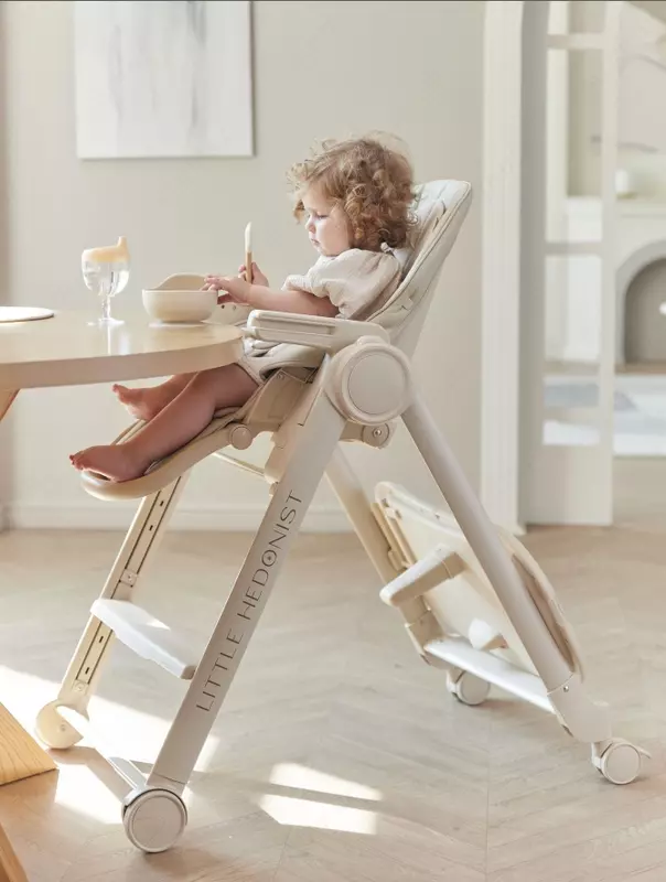 Стульчик для кормления "BERNY LUX" Happy Baby (Великобритания) beige