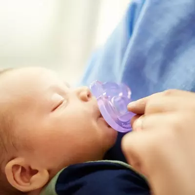 AVENT Пустышка серии Soothie, 0-3 мес.