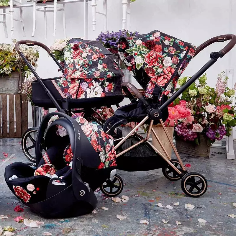 Коляска Cybex Priam IV, Spring Blossom 3 в 1