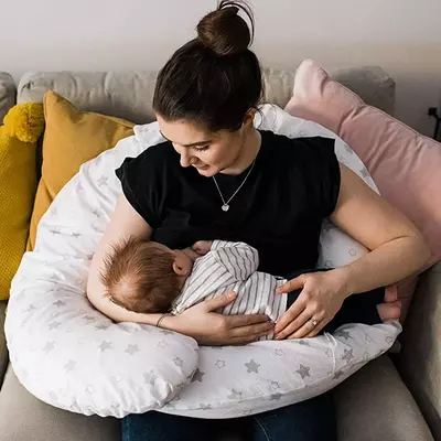 Tommee Tippee homilador/emizikli onalar uchun yostiq
