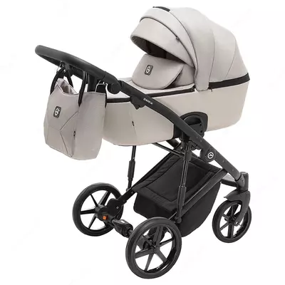 Adamex Mobi havo uchi 3-in-1 universal aravachasi, Polsha
