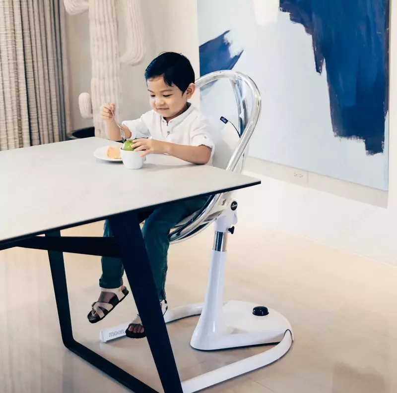 Детский стульчик для кормления Mima Moon Black Full Set Camel (комплект ,белый, золотое мягкое сиденье)