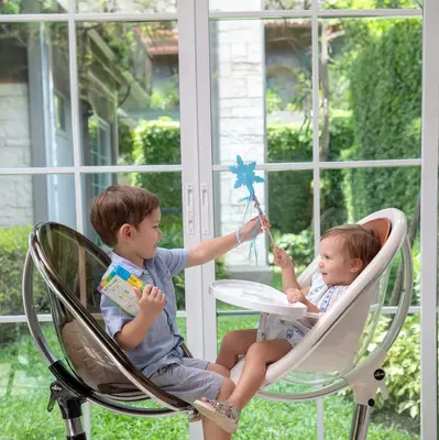 Детский стульчик для кормления Mima Moon (комплект черный, серебрянное мягкое сиденье)